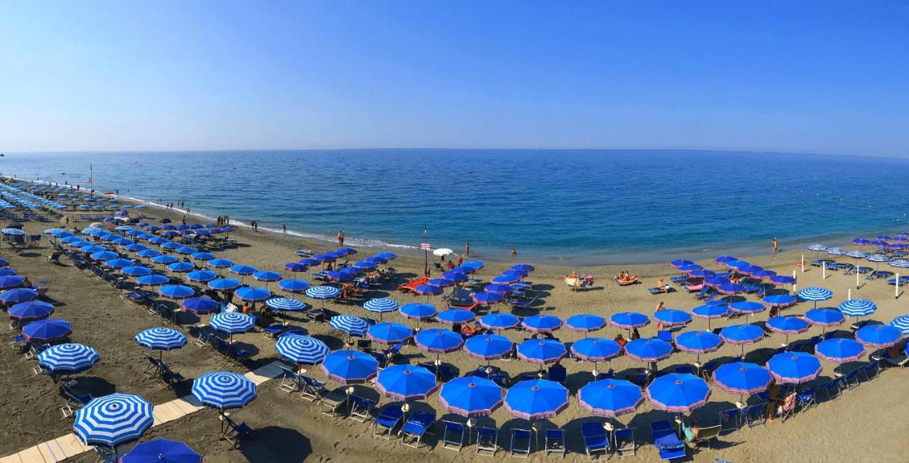 L'Angolo Del Levante -Monolocale Ligure Deiva Marina Kültér fotó